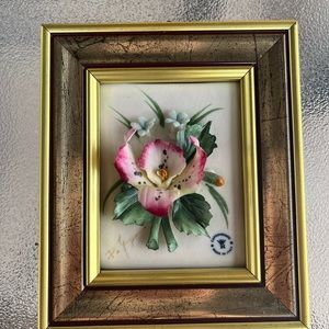 Capodimonte porcelain 3D flower